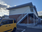 伊予郡砥部町北川毛のアパートの画像