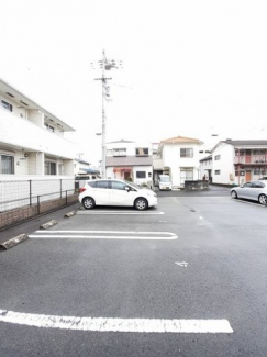 駐車場完備です