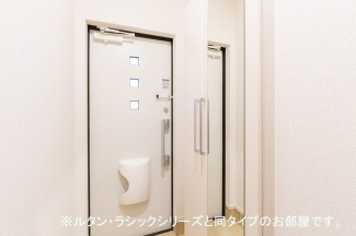 ゆったりとした玄関です