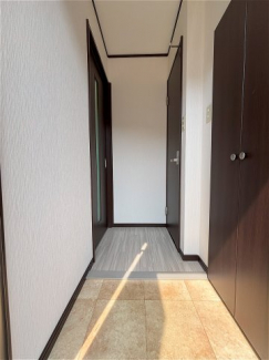 【玄関】