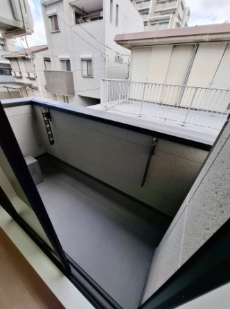 【バルコニー】