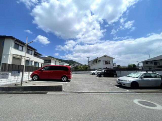 藤川高倉台第２ガレージの画像