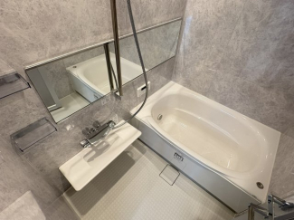 コンパクトで使いやすいお風呂です