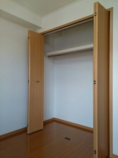 小物を収納するのに便利です