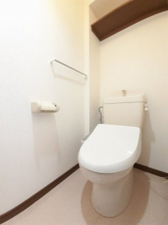 シンプルで使いやすいトイレです