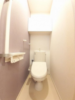 清潔感のあるトイレです