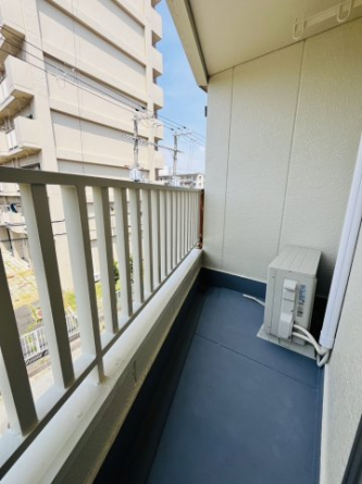 【バルコニー】