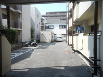 バイク置き場