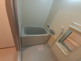 日々の疲れを癒すお風呂付です