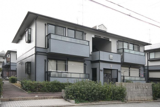 落ち着いた雰囲気の外観です
