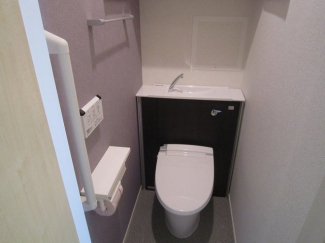 落ち着いたトイレです