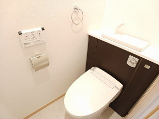 シンプルで使いやすいトイレです