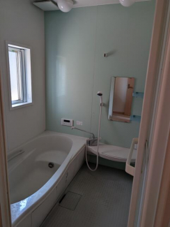 近江八幡市安土町下豊浦の一戸建ての画像