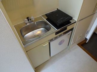 キッチンにはＩＨコンロ付きです。
