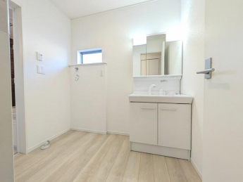 松山市高岡町の新築一戸建ての画像