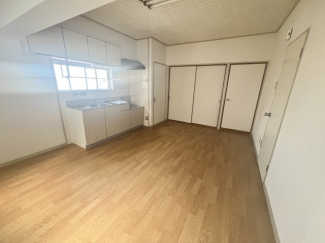 【居間・リビング】