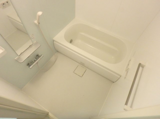 日々の疲れを癒すお風呂付です