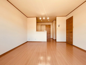 【居間・リビング】