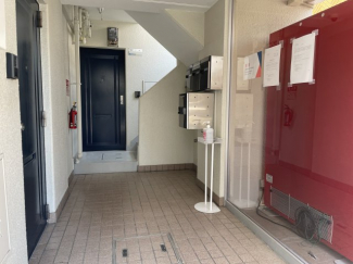 【エントランス】