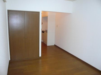 ※他の部屋の参考写真です