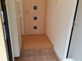 ゆったりとした玄関です