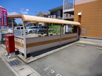 駐車場に車を止められます