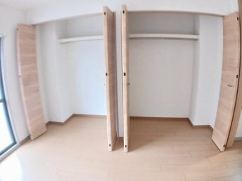 たっぷりとした収納スペースです