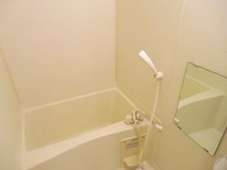 日々の疲れを癒すお風呂付です