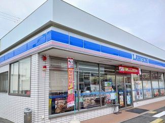 ローソンまで291m