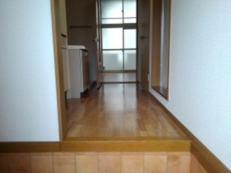 ゆったりとした玄関です