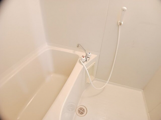 ゆったり過ごせるお風呂です