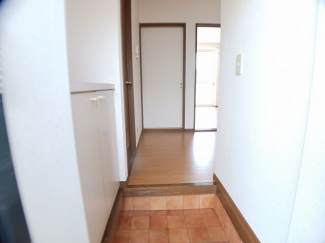 落ち着いた玄関です