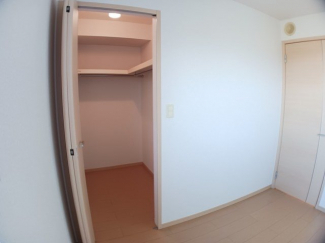 大きなものも収納できそうです