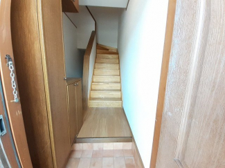 シンプルで使いやすい玄関です