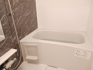 日々の疲れを癒すお風呂付です