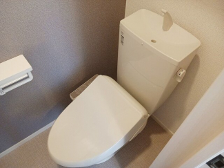 シンプルで使いやすいトイレです