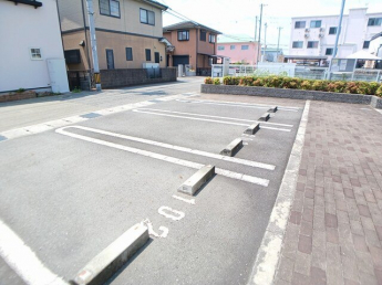 駐車場完備です