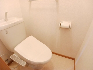 落ち着いたトイレです