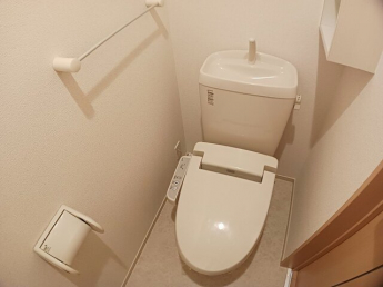 落ち着いたトイレです