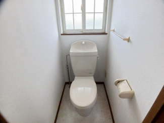 シンプルで使いやすいトイレです