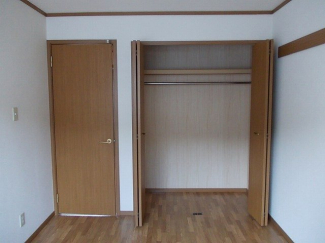 ちょっとした収納スペースも充実しています