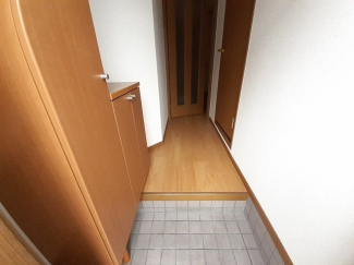 毎日通る玄関はこちらです