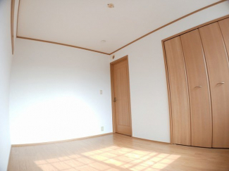 明るい室内です