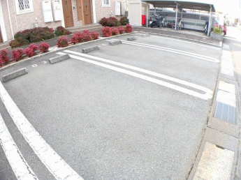 駐車場完備です