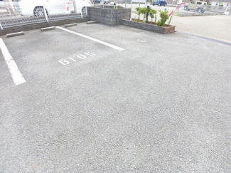 駐車場に車を止められます
