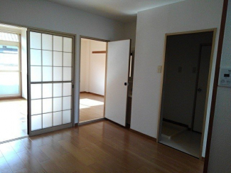 居間です