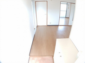 シンプルで使いやすい玄関です