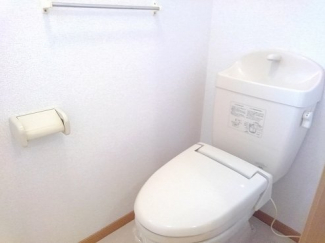 落ち着いたトイレです