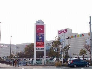 リバーシティまで2200m