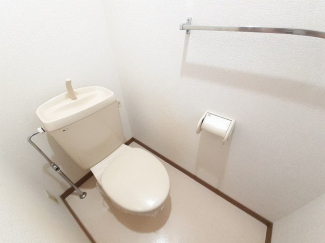 落ち着いたトイレです